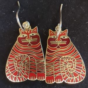 Laurel Burch ‘Shambala’ dangle earrings.